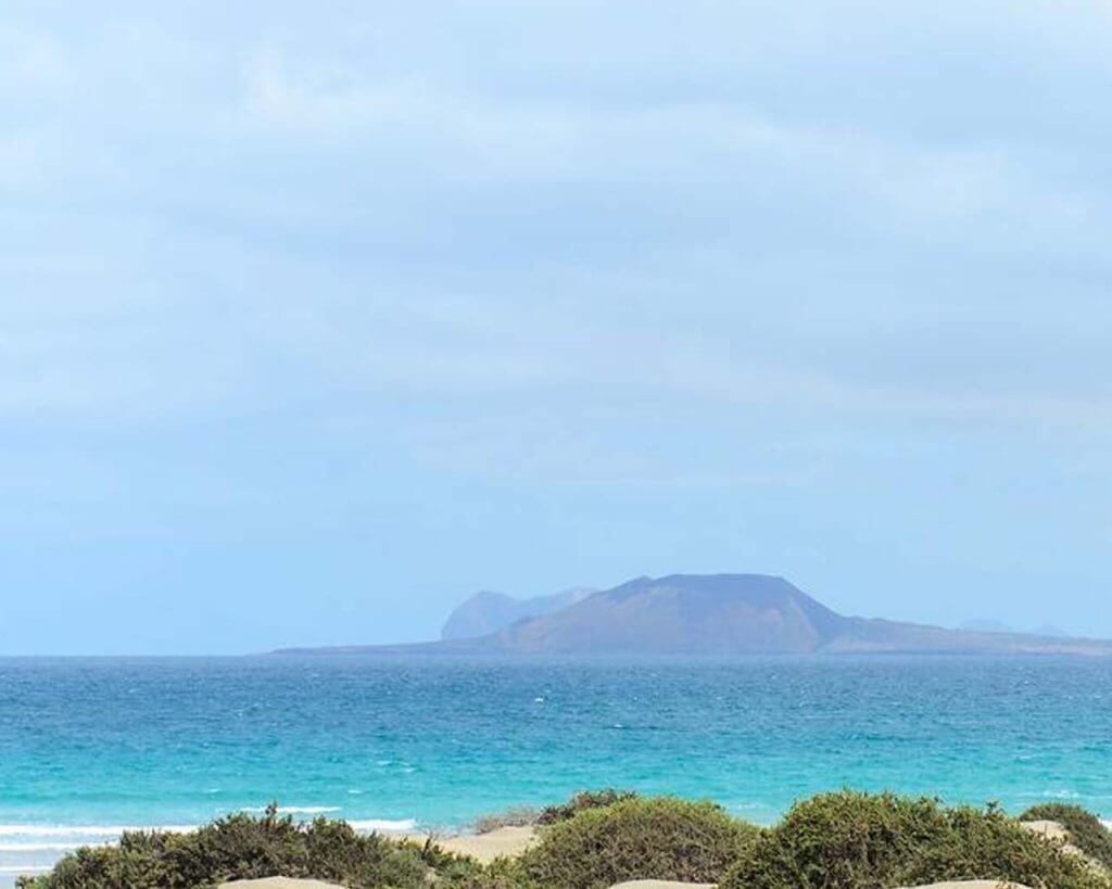 Surf and Sleep Famara Holiday Rentals Lanzarote