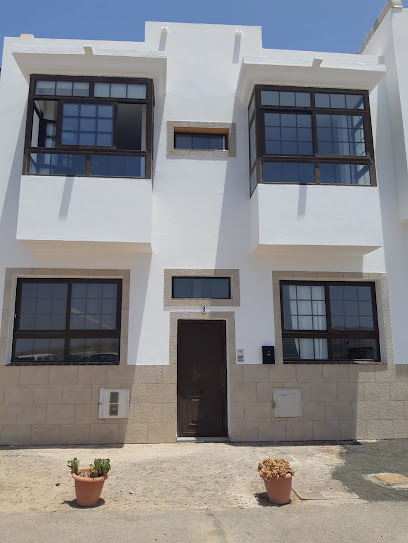 Apartamentos Cotillo Family